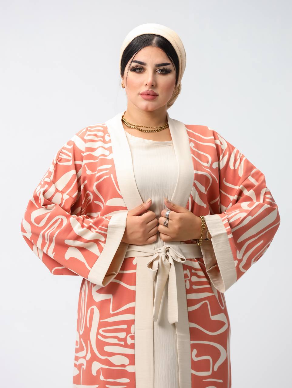 AZIZA -  Kimono – Muted Motion