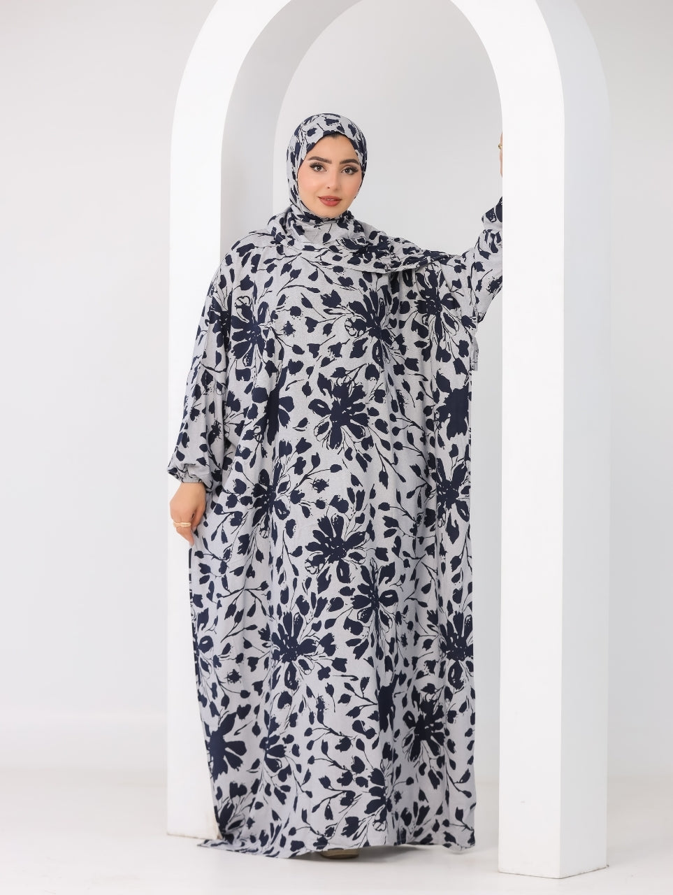 AZIZA – Shadow Floral